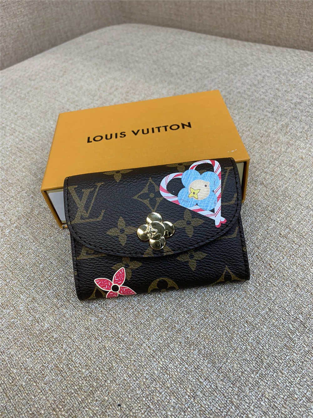 Louis Vuitton M12220 2025 new 